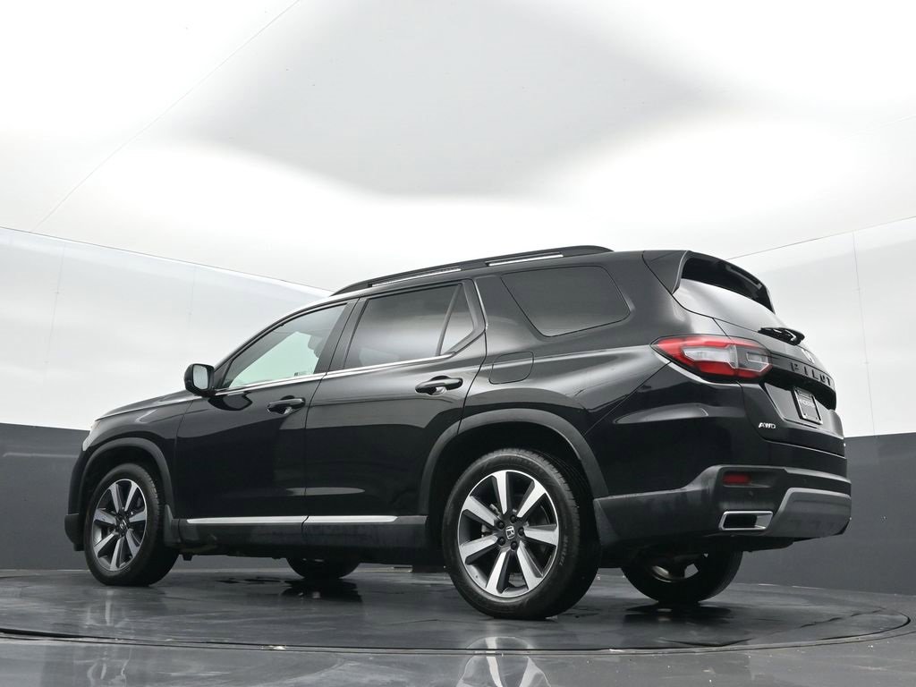 Used 2023 Honda Pilot Elite image 17