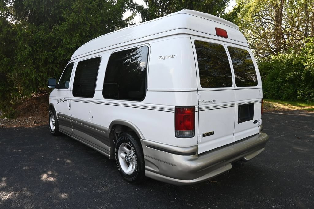 Used 2006 Ford E-150 and Econoline 150 RWD image 23