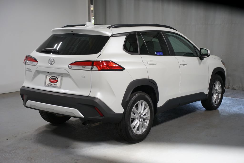 Certified 2023 Toyota Corolla Cross LE FWD image 8