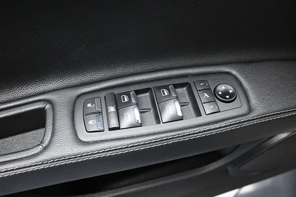 Used 2022 Maserati Ghibli GT RWD image 11