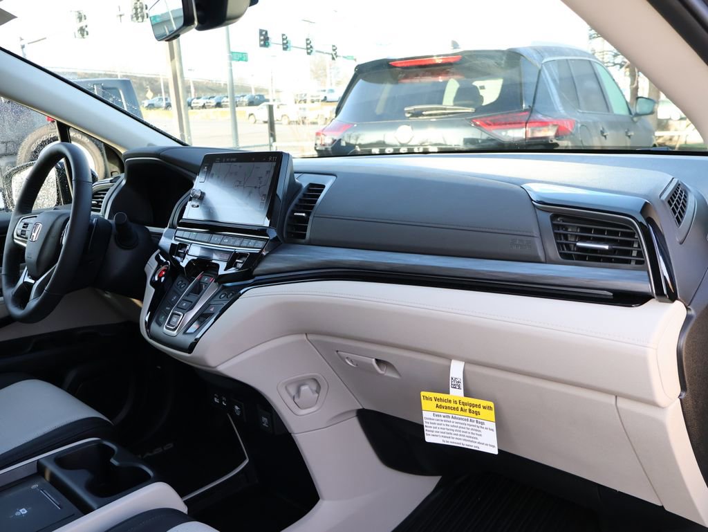 Certified 2026 Honda Odyssey Elite image 9