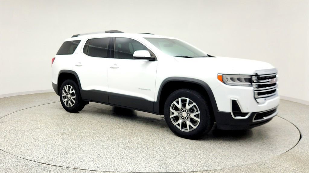 Used 2023 GMC Acadia SLE w/ Driver Convenience Package FWD image 3