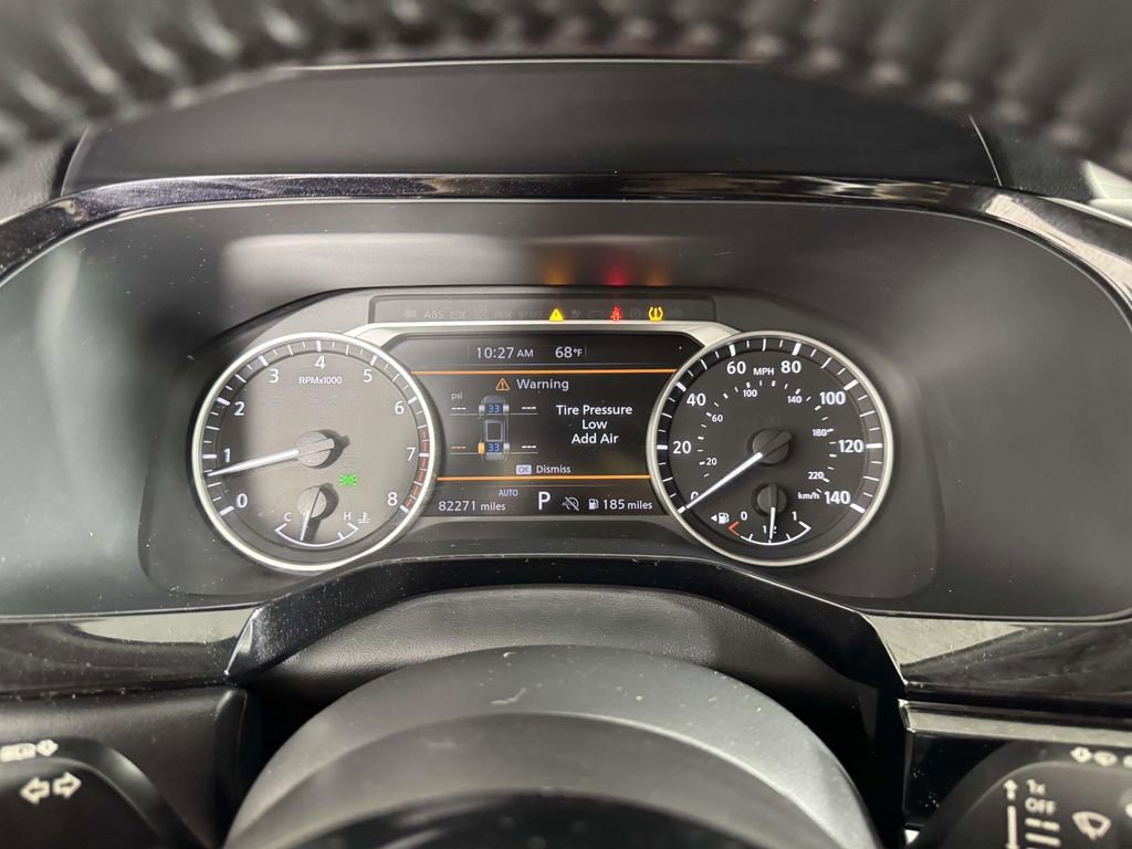 Used 2022 Nissan Pathfinder SV AWD/4WD image 3