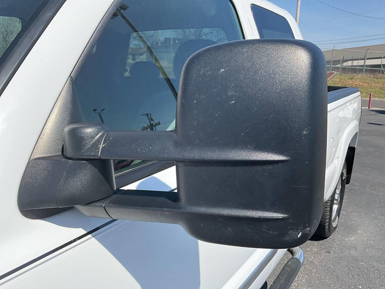 Used 2006 GMC Sierra 2500 SLE w/ Heavy-Duty Power Package image 44