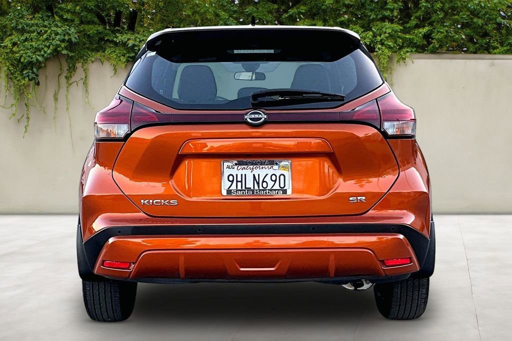 Used 2023 Nissan Kicks SR image 6