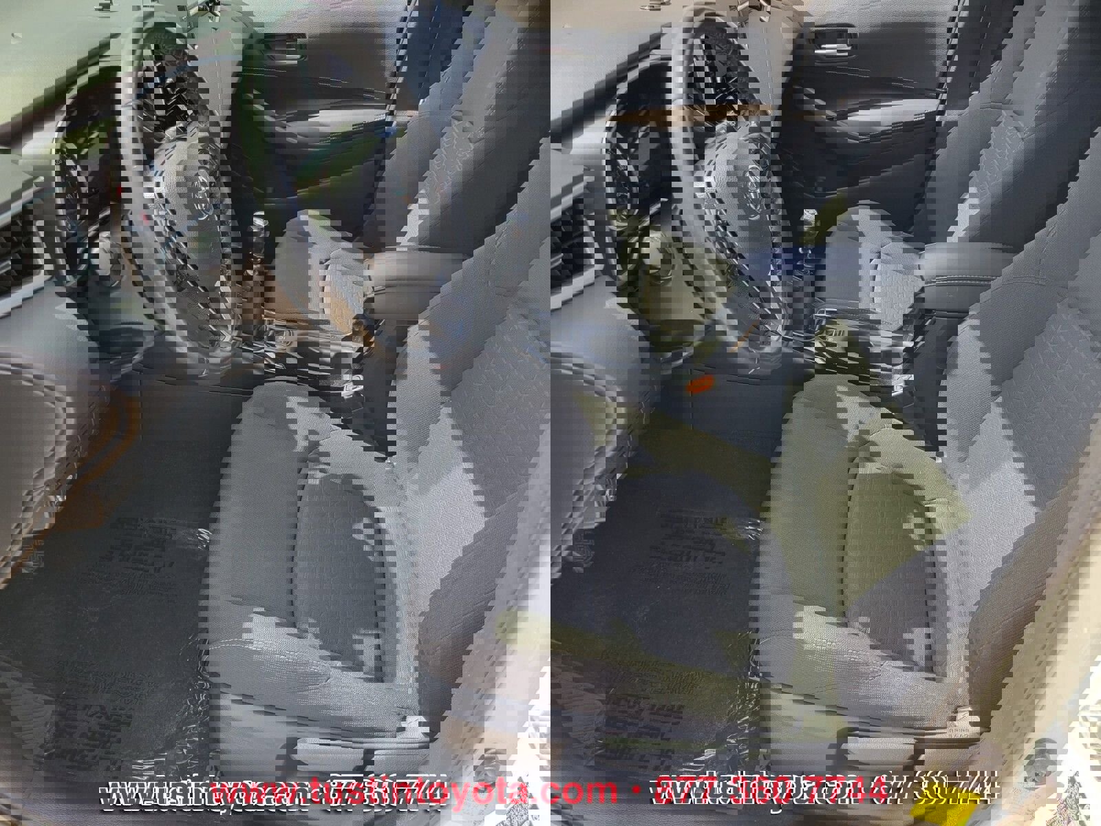 Used 2020 Toyota Corolla SE image 10