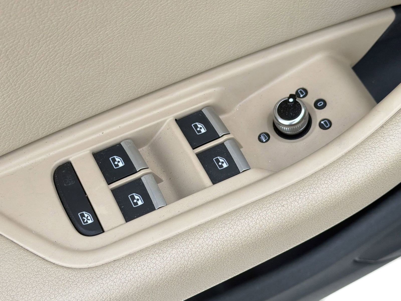 Used 2018 Audi A4 2.0T Ultra Premium w/ Convenience Package FWD image 21