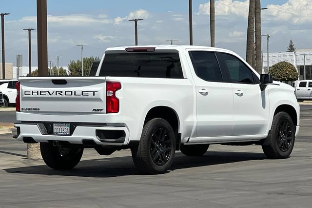 Used 2025 Chevrolet Silverado 1500 RST w/ Dark Appearance Package RWD image 4