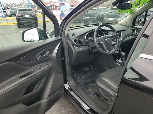 Used 2022 Buick Encore Preferred w/ Safety Package image 12