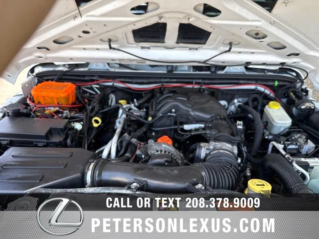 Used 2013 Jeep Wrangler Unlimited Sport AWD/4WD image 10