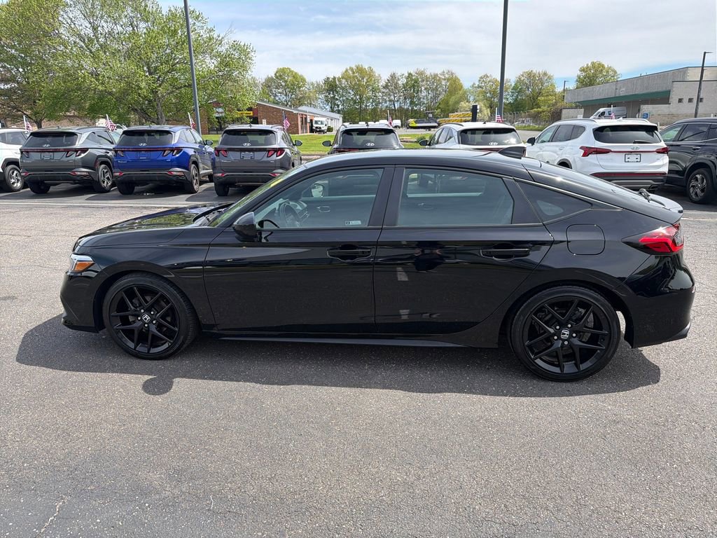 Used 2024 Honda Civic Sport image 6
