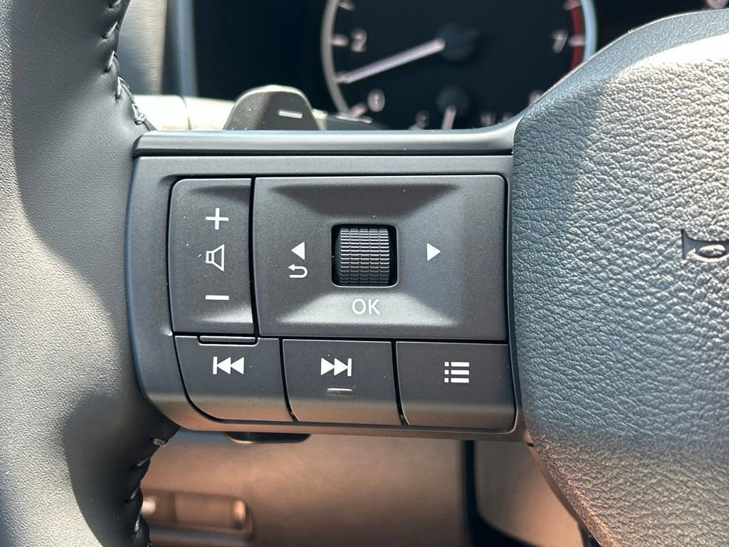 New 2026 Nissan Rogue SV FWD image 25