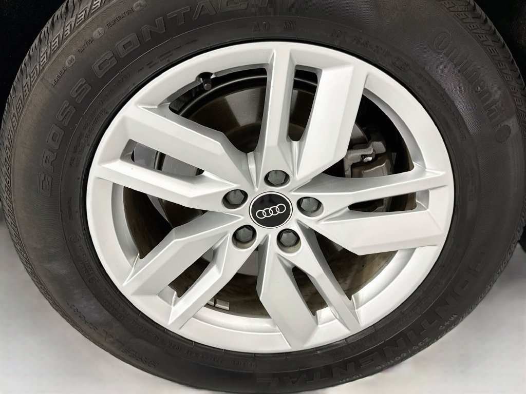 Used 2023 Audi Q5 2.0T Premium w/ Convenience Package AWD/4WD image 31