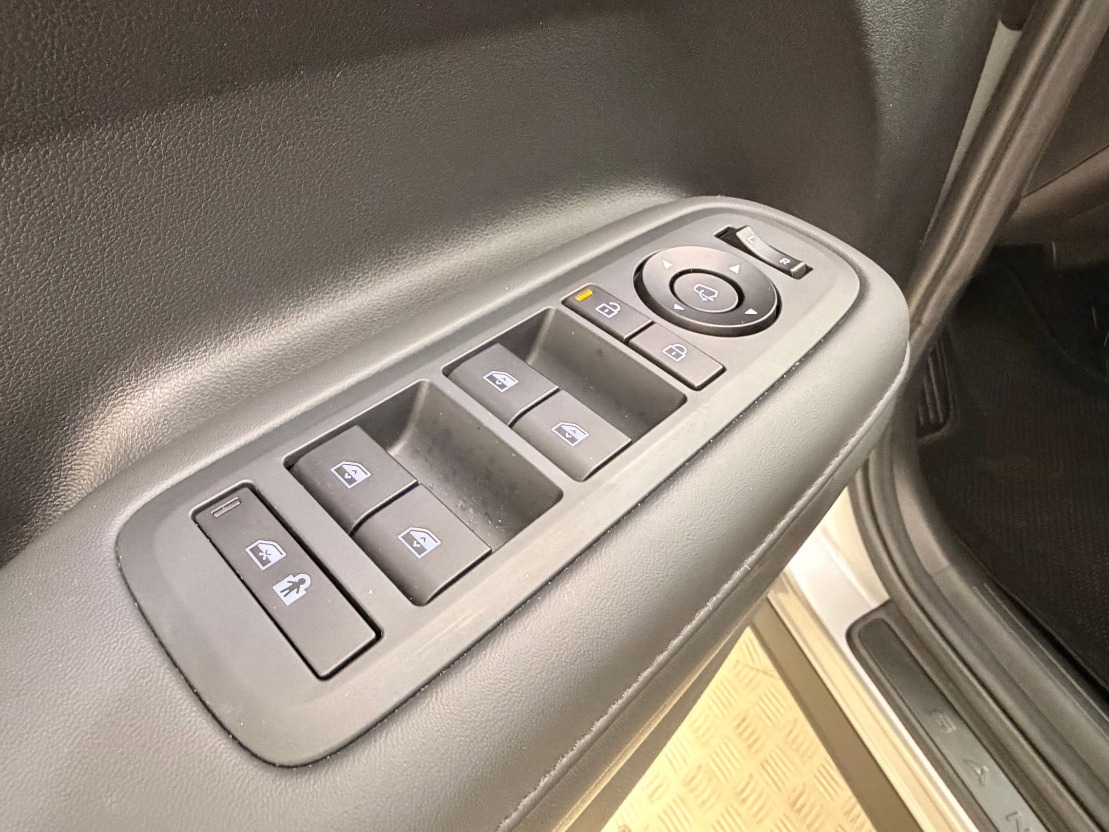 Used 2024 Hyundai Santa Fe Calligraphy image 22