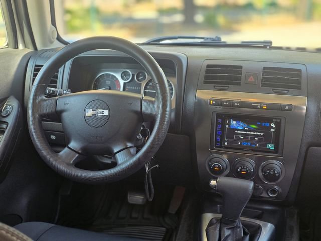 Used 2009 HUMMER H3 image 34