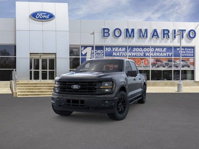 New 2025 Ford F150 XLT w/ Equipment Group 302A MID image 2