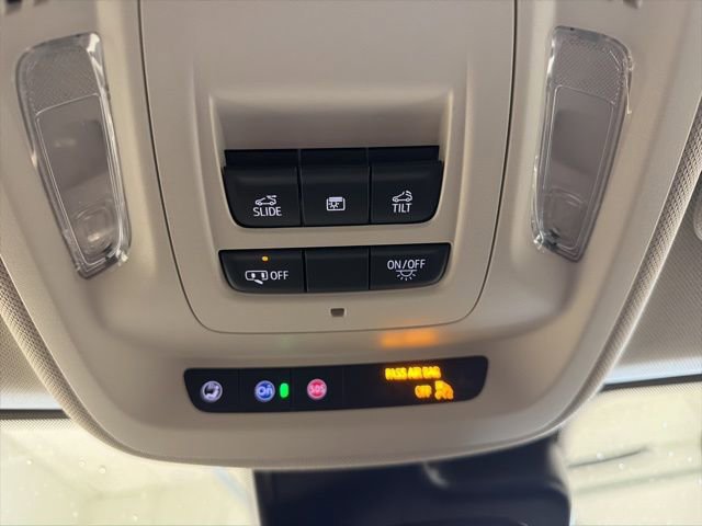 Certified 2023 Buick Envision Essence w/ Sport Touring Package AWD/4WD image 25