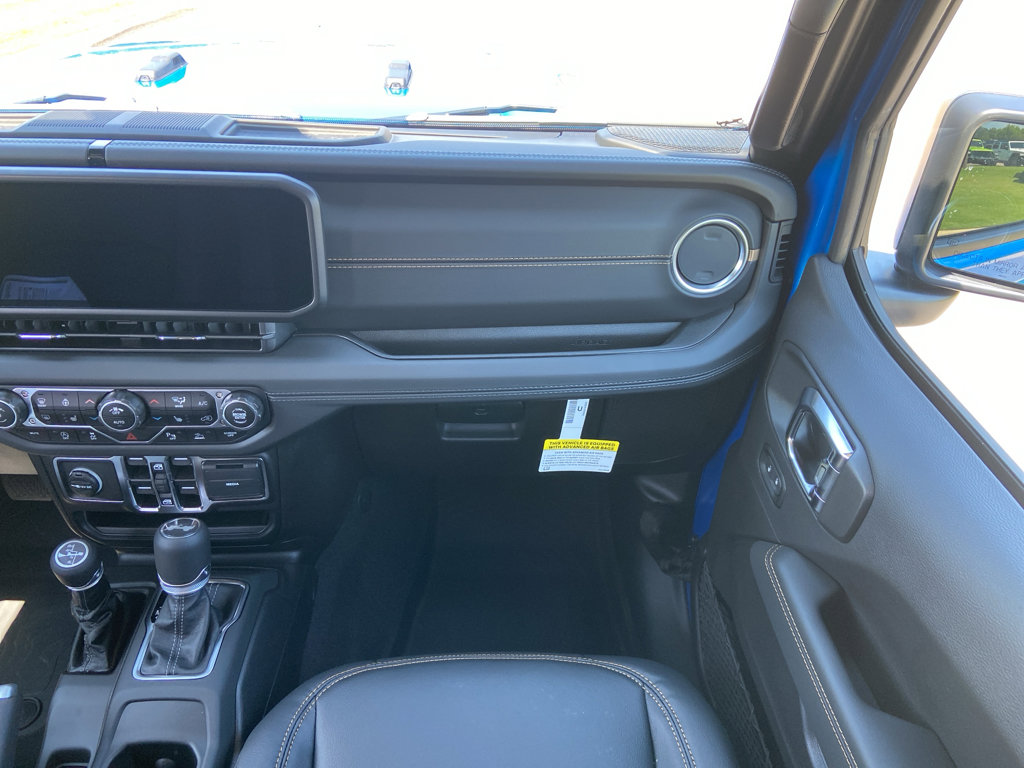 New 2025 Jeep Wrangler Sahara image 29