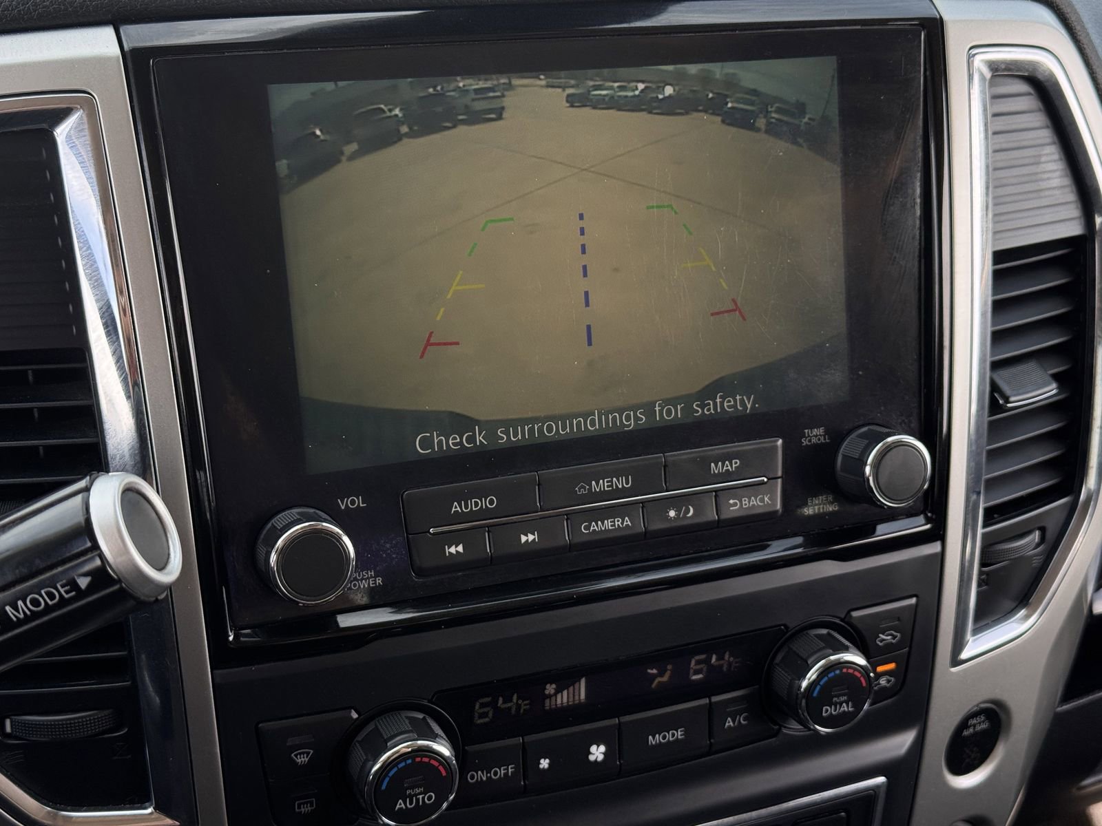 Used 2020 Nissan Titan SV w/ SV Convenience Package image 20