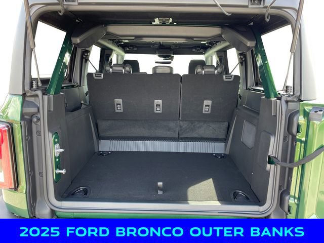 New 2025 Ford Bronco Outer Banks w/ Sasquatch Package image 5