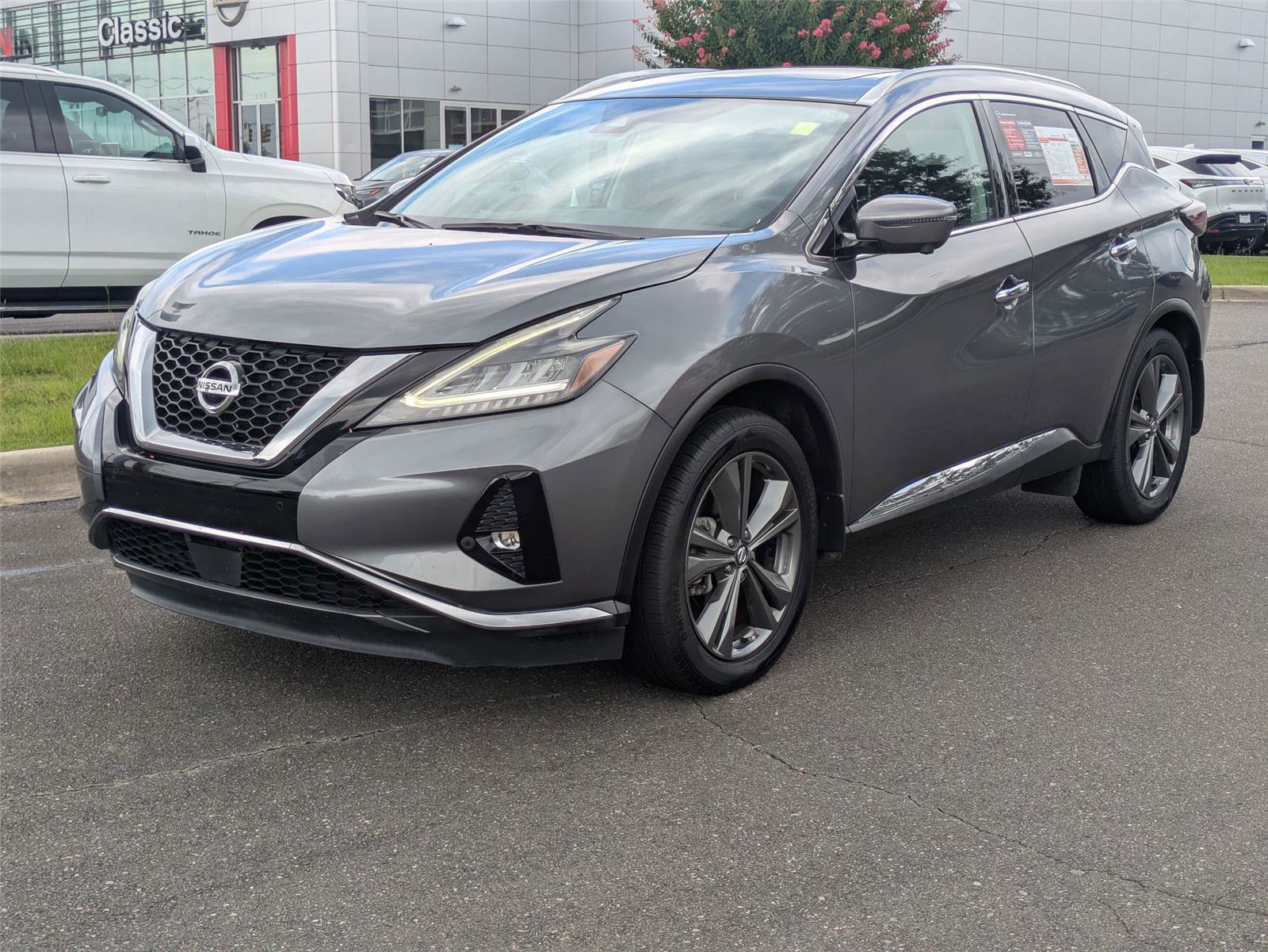Certified 2020 Nissan Murano Platinum w/ Cargo Package image 1