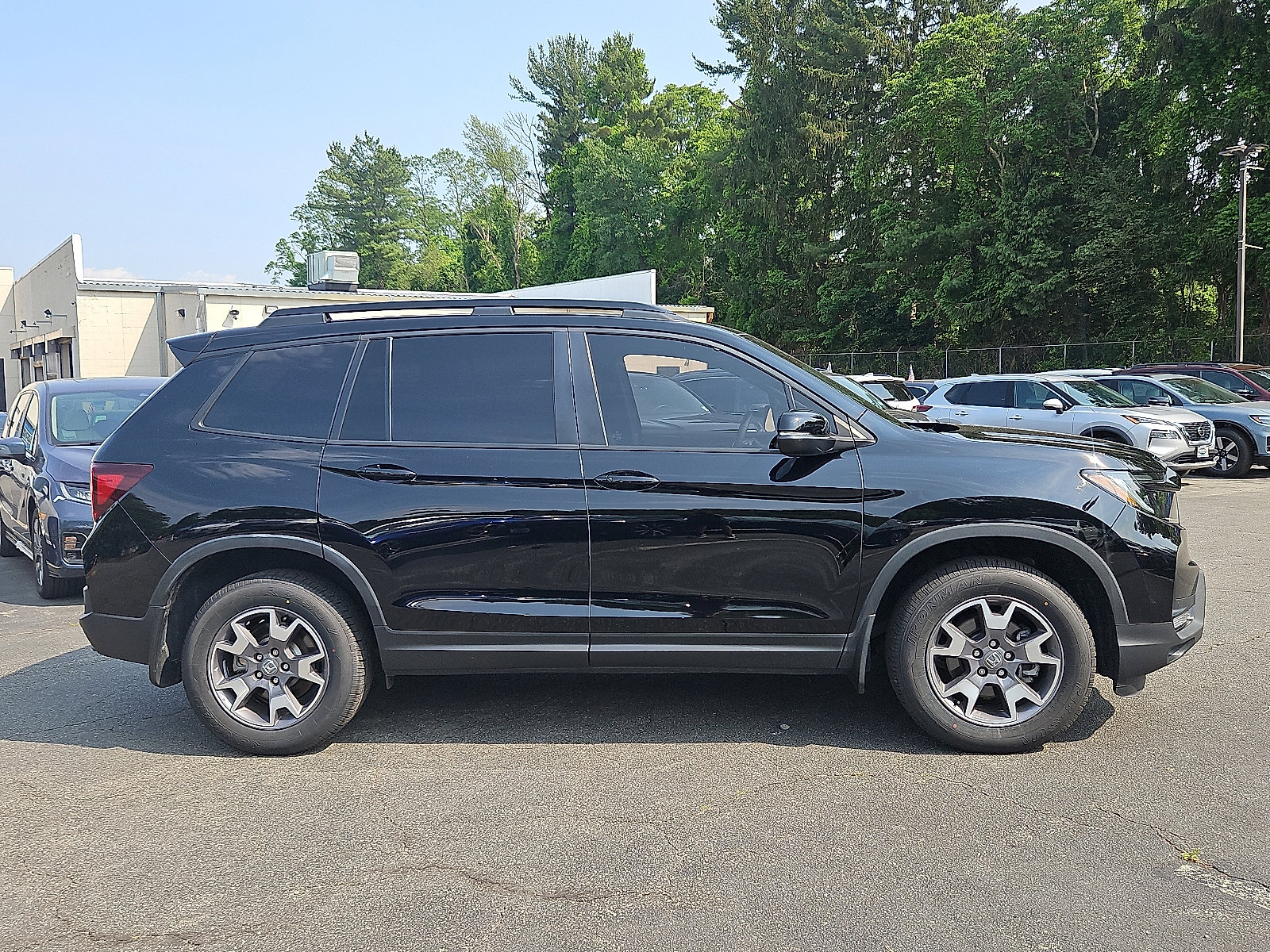 Certified 2023 Honda Passport TrailSport image 8