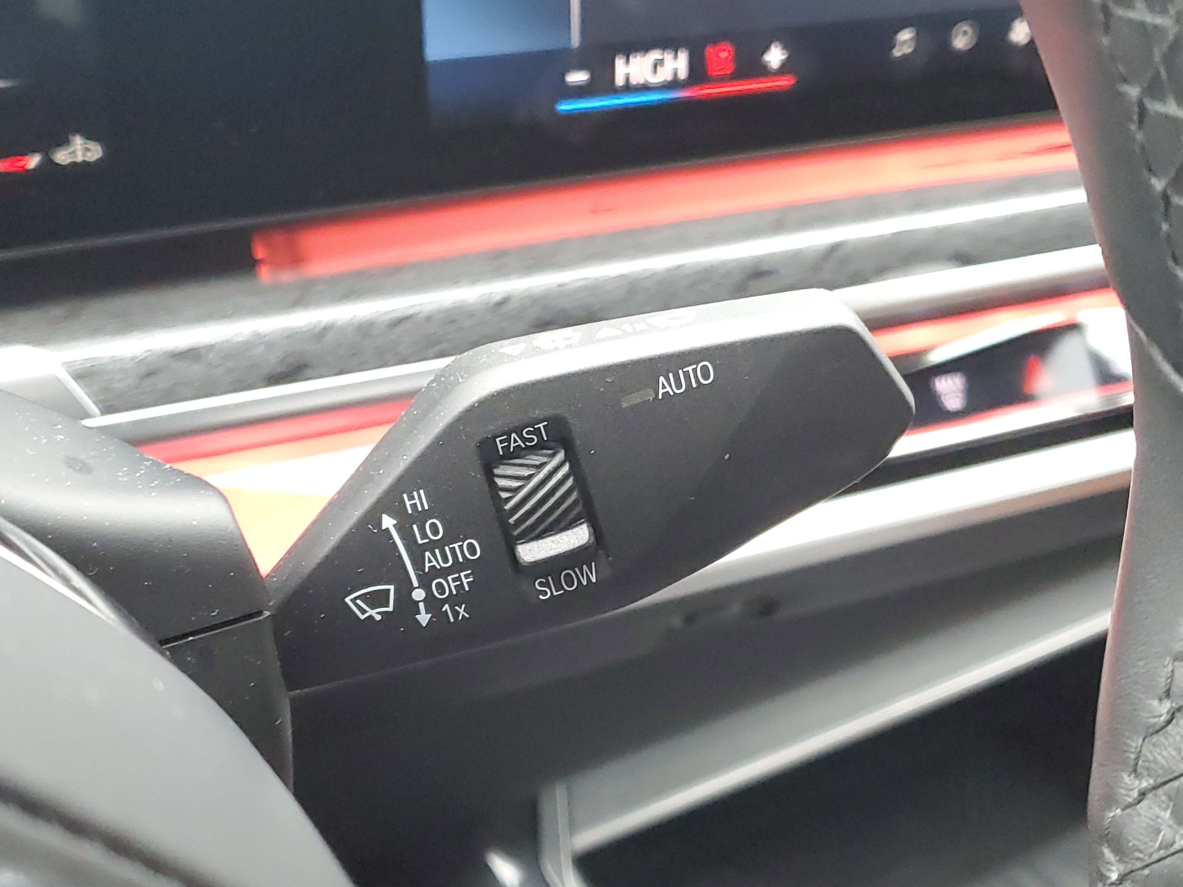 Used 2023 BMW 760i xDrive image 15