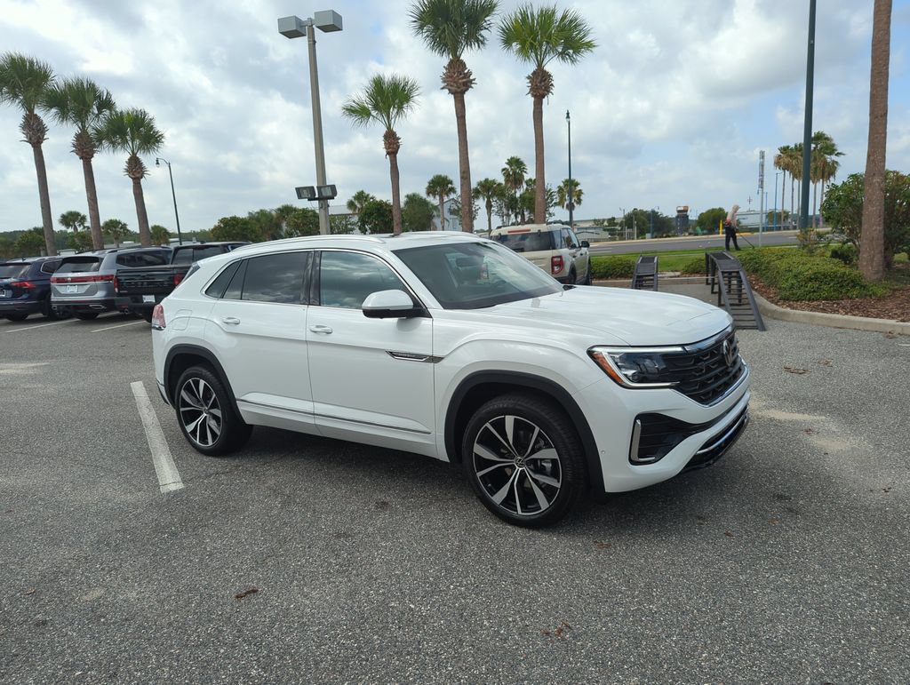 New 2026 Volkswagen Atlas Cross Sport SEL Premium R-Line