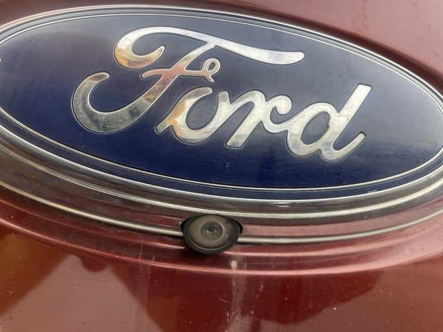 Used 2016 Ford F250 Lariat w/ Lariat Interior Package image 14