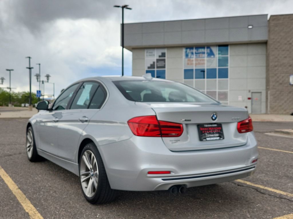 Used 2018 BMW 330i xDrive Sedan image 6