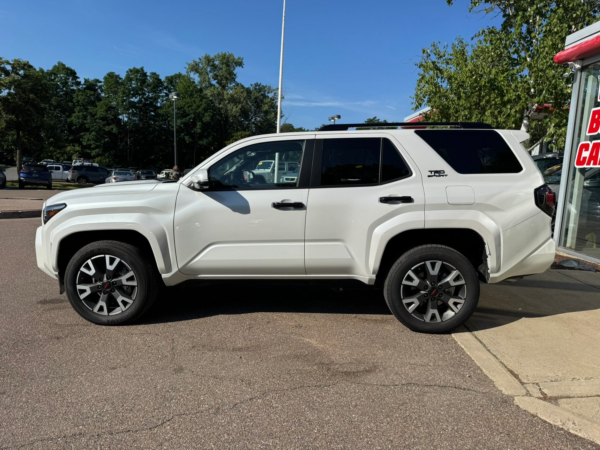 Used 2026 Toyota 4Runner TRD Sport Premium AWD/4WD image 4
