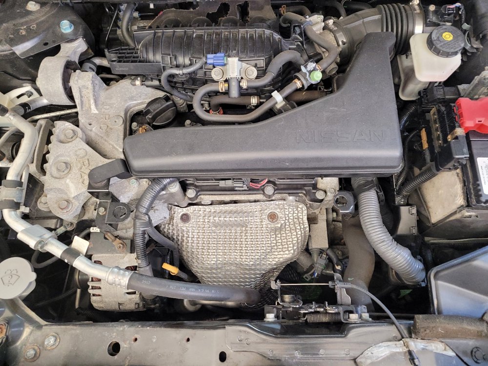 Used 2016 Nissan Rogue S w/ Appearance Package image 30