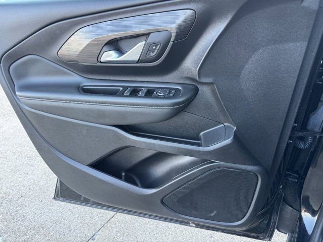 Used 2024 GMC Terrain SLE image 21