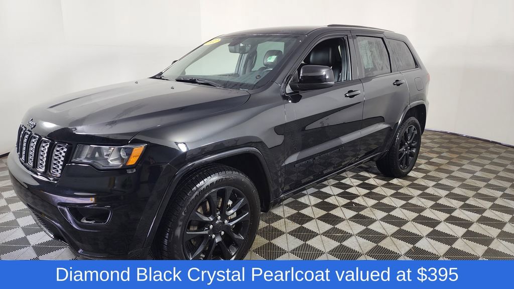 Used 2022 Jeep Grand Cherokee Laredo X image 3