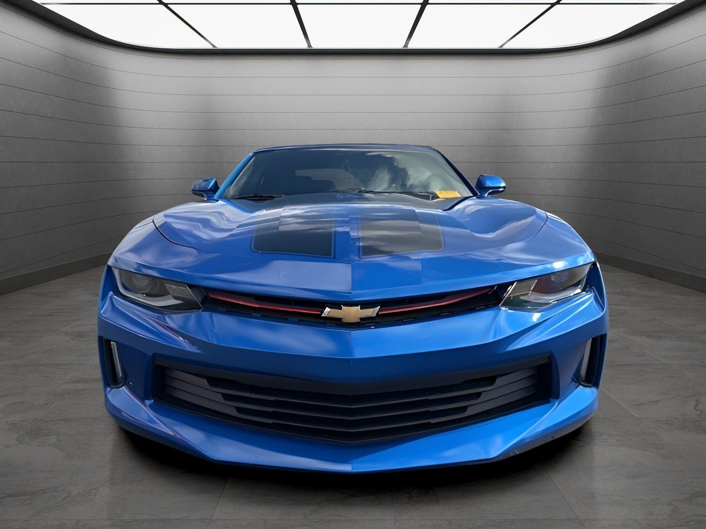 Used 2017 Chevrolet Camaro LT w/ RS Package image 9