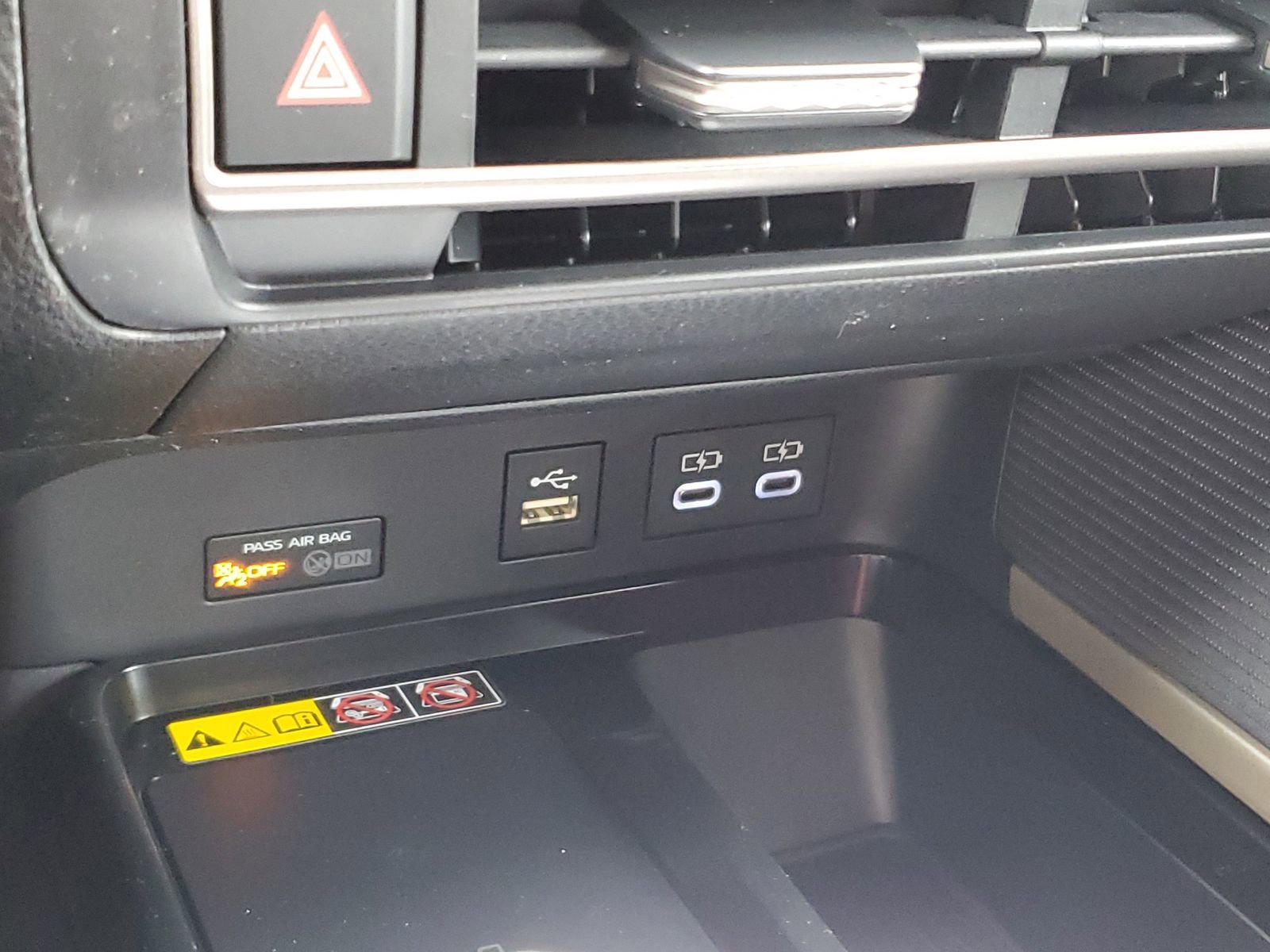 New 2026 Toyota Camry SE image 29