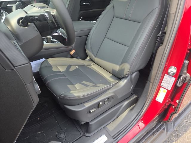 New 2026 Chevrolet Suburban RST w/ Comfort Package AWD/4WD image 26