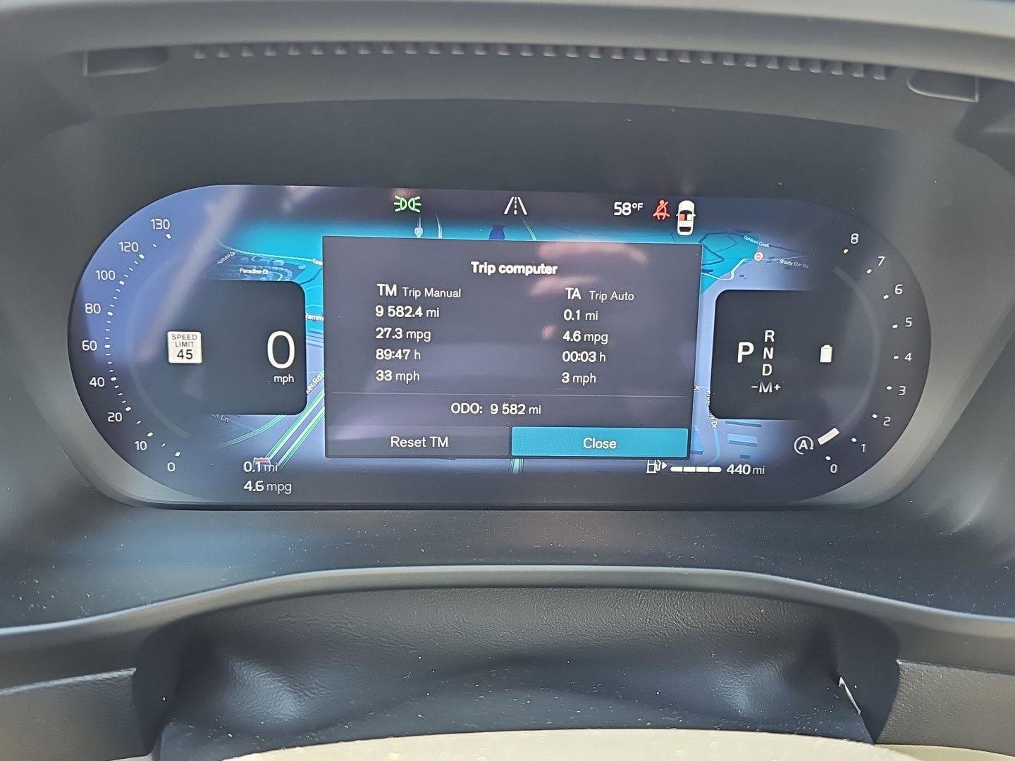 Used 2025 Volvo XC40 B5 Plus w/ Protection Package Premier image 9