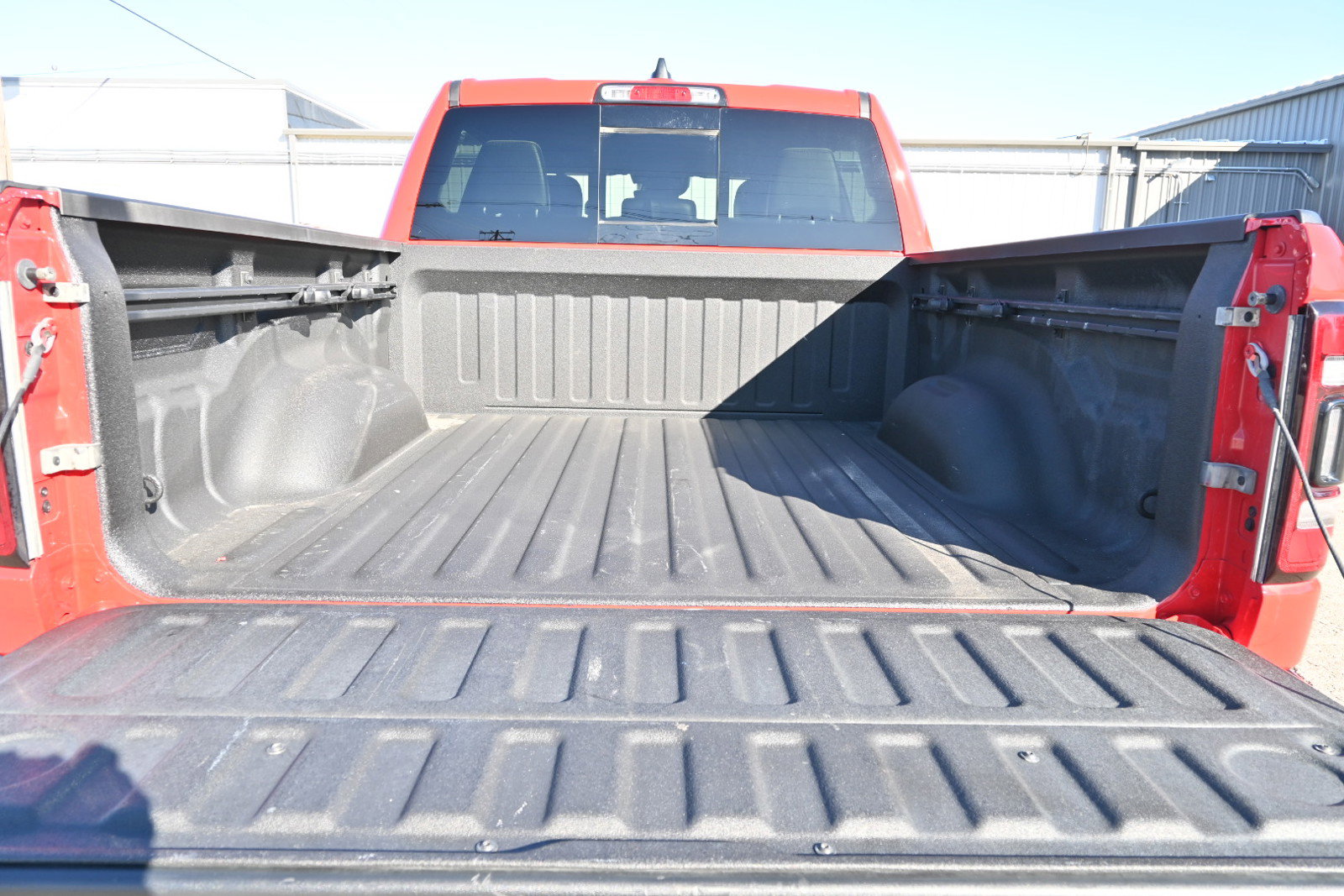 Used 2022 RAM 1500 Laramie image 9