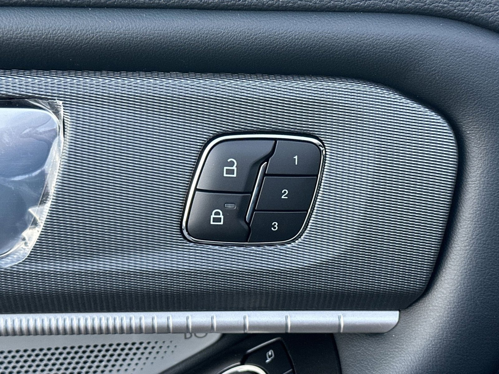 New 2026 Ford Explorer ST w/ Sun And Sound Package image 17