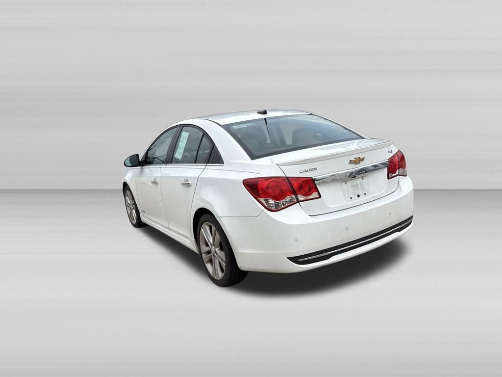 Used 2013 Chevrolet Cruze LTZ w/ Enhanced Safety Package FWD image 5