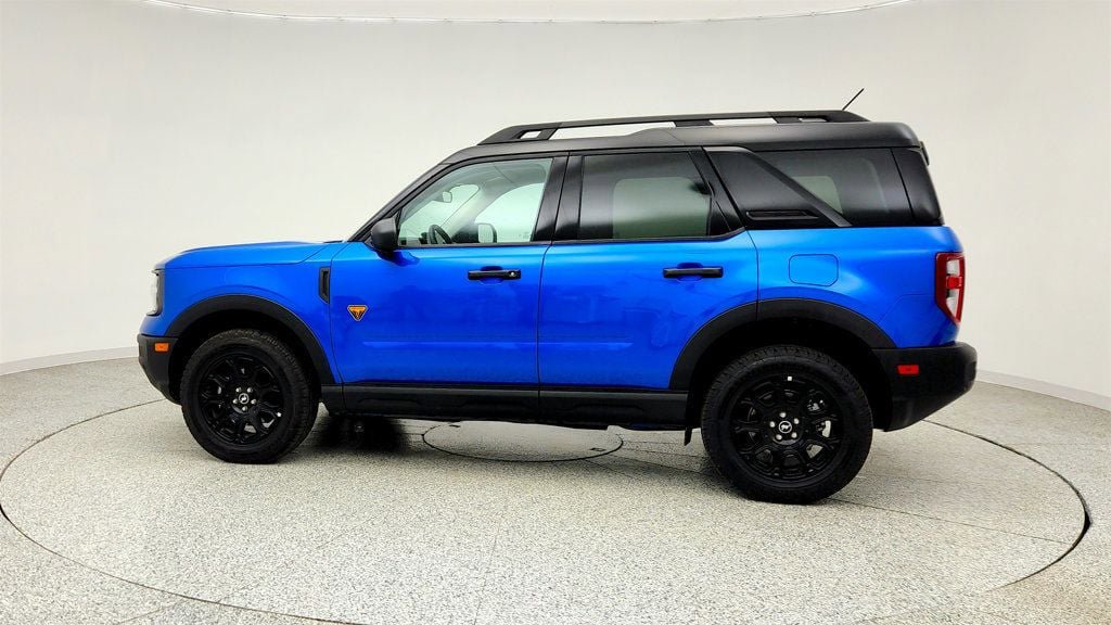 Used 2025 Ford Bronco Sport Badlands AWD/4WD image 8