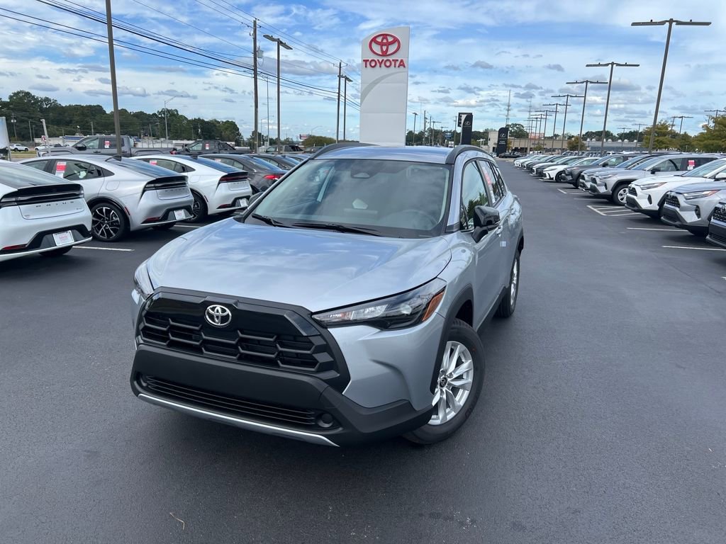 New 2026 Toyota Corolla Cross LE