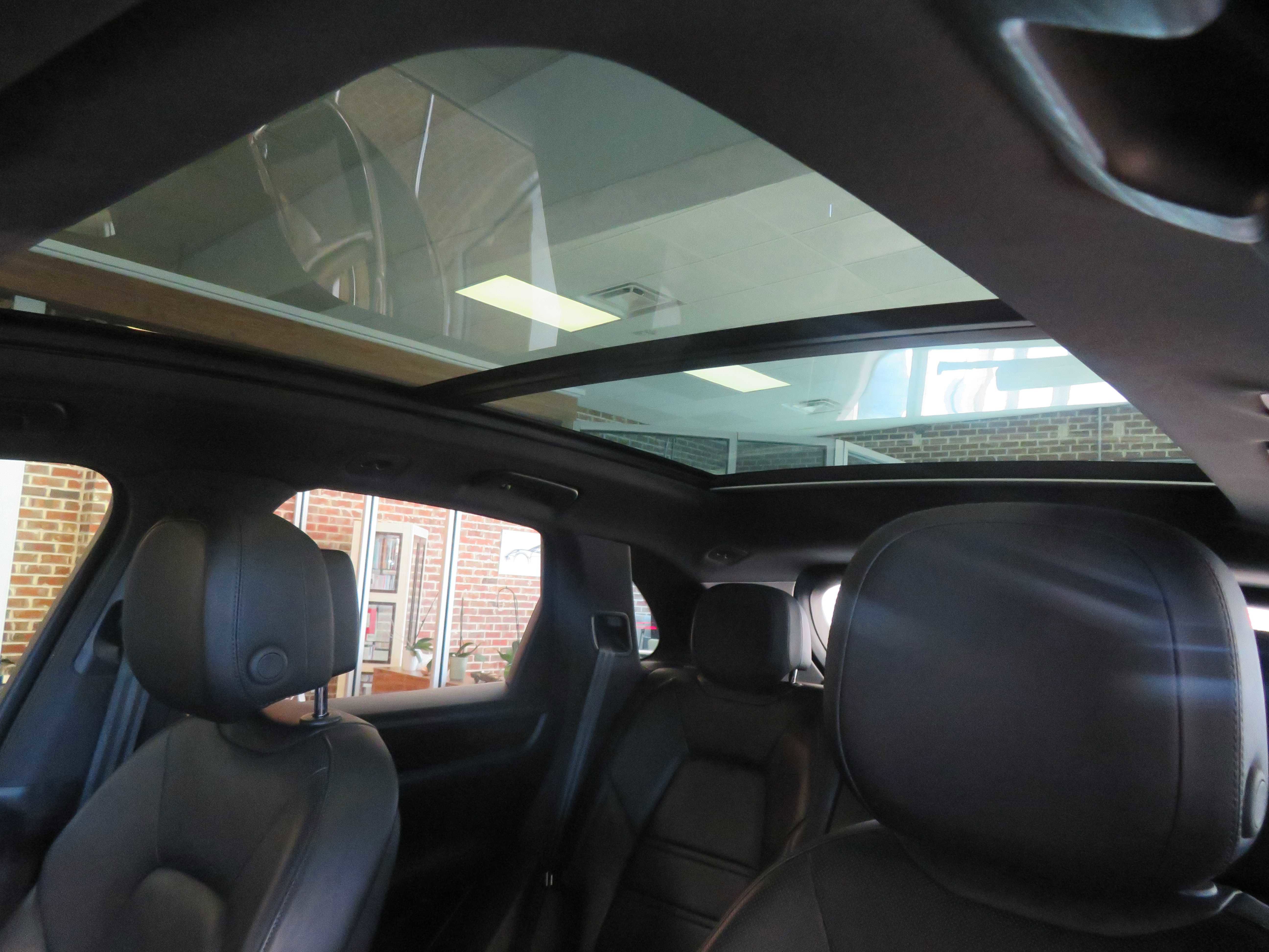 Used 2020 Porsche Cayenne S image 48