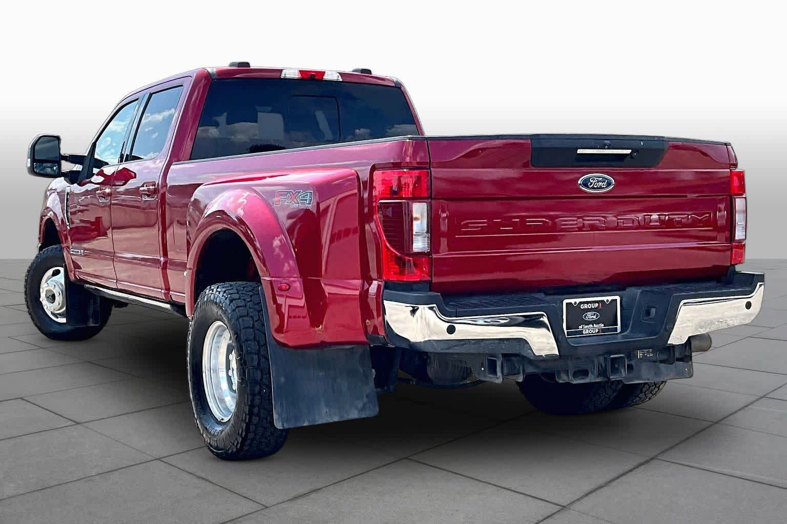 Used 2022 Ford F350 Lariat w/ Lariat Ultimate Package AWD/4WD image 13