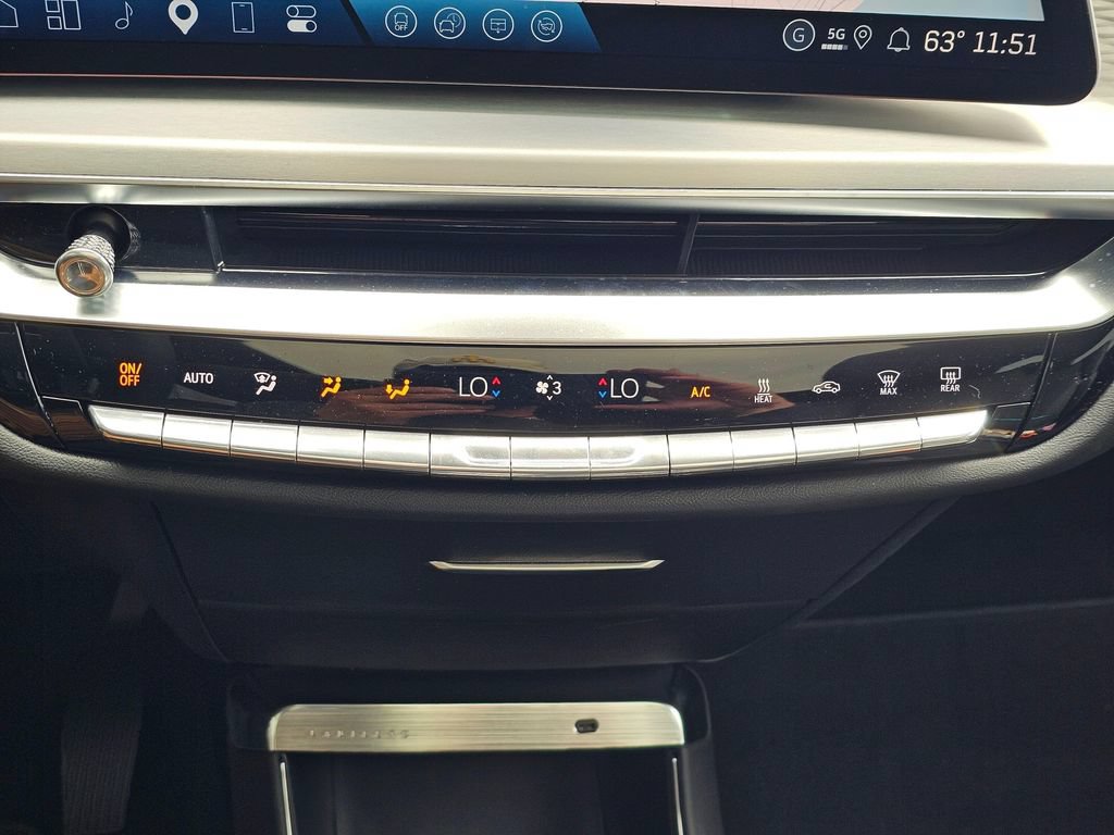 New 2026 Cadillac Lyriq Sport AWD/4WD image 31