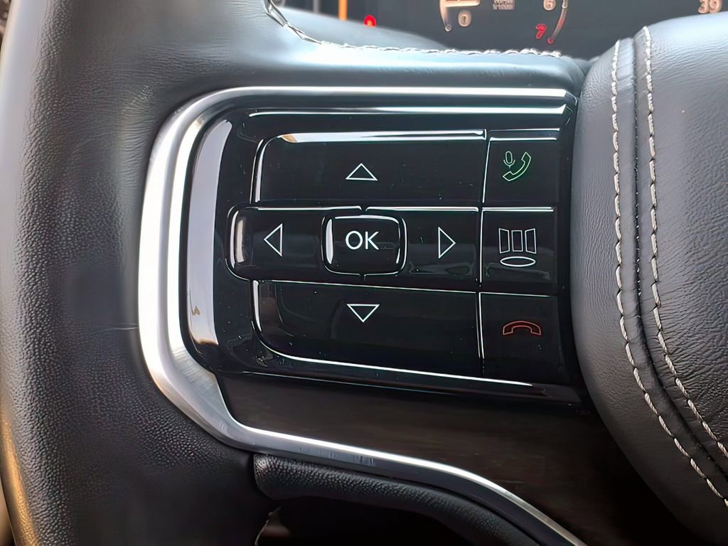 Used 2022 Jeep Grand Wagoneer Series II w/ Premium Group II image 19