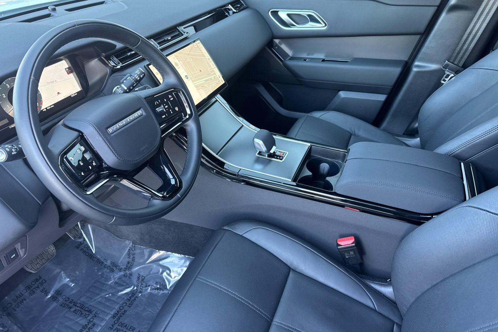 Used 2026 Land Rover Range Rover Velar S image 9