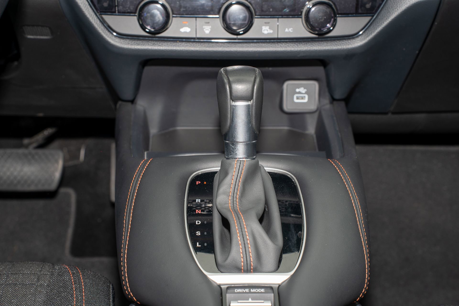 Used 2025 Honda HR-V Sport image 22
