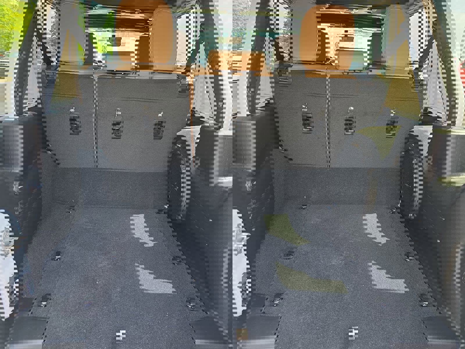 Used 2023 Jeep Wrangler Unlimited Rubicon 4xe w/ Cold Weather Group image 14